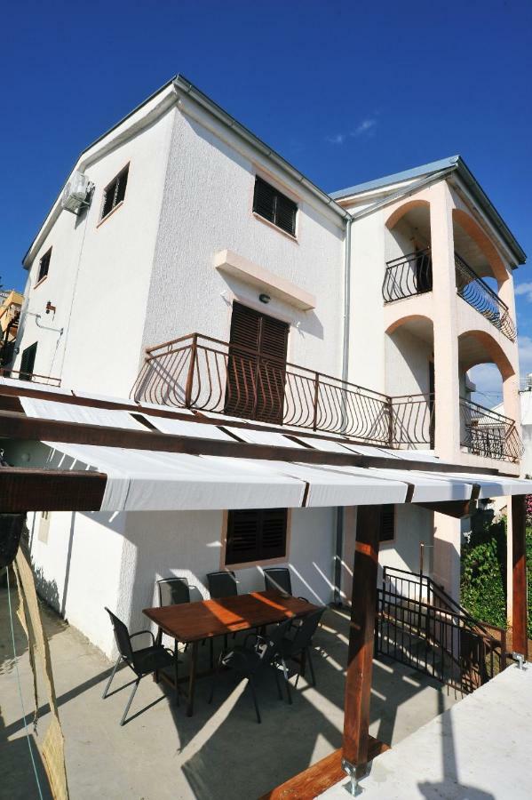 Apartment Marica Spadina Tisno Luaran gambar